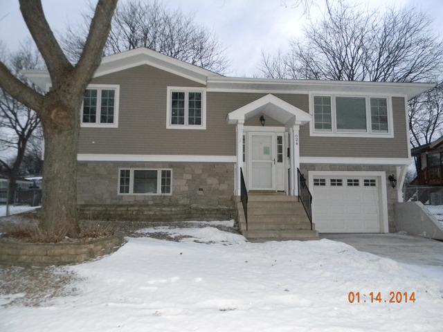 624 Boxwood Dr., Schaumburg, IL 60193
