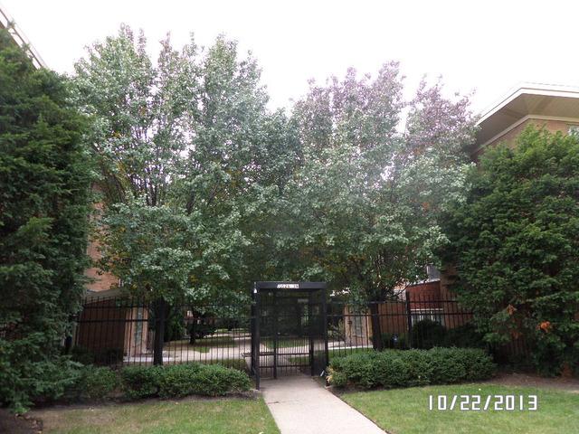 7528 N Ridge Ave. #2E, Chicago, IL 60645