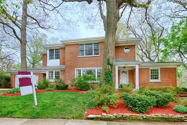 863 Woodland Dr., Glen Ellyn, IL 60137