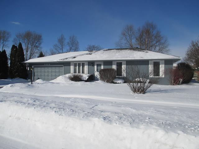 1014 Tamworth Dr., Machesney Park, IL 61115