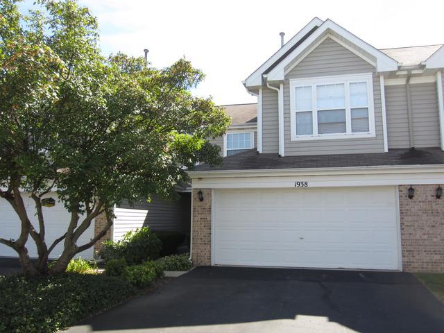 1938 Town Dr., Naperville, IL 60565