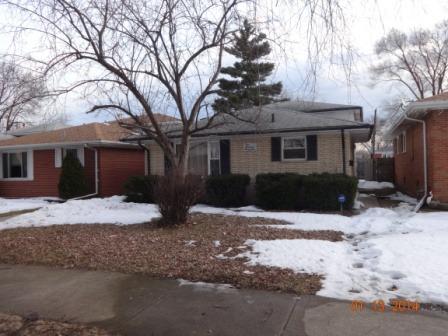 435 Buffalo Ave., Calumet City, IL 60409