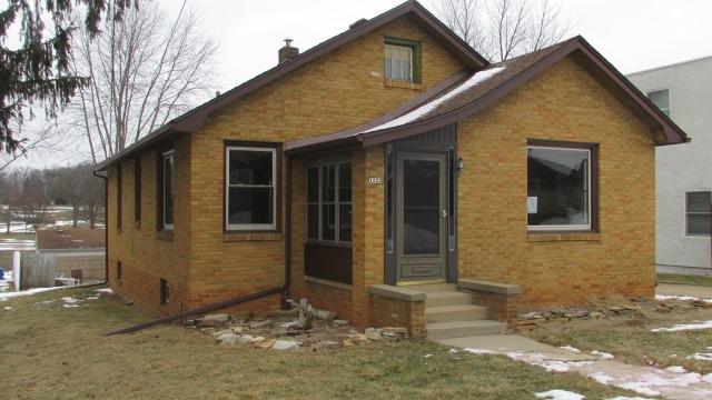 1523 11th St., Peru, IL 61354