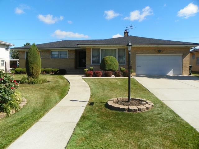 8044 W Gregory St., Norwood Park Township, IL 60656