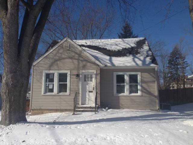 927 Townsend St., Sycamore, IL 60178