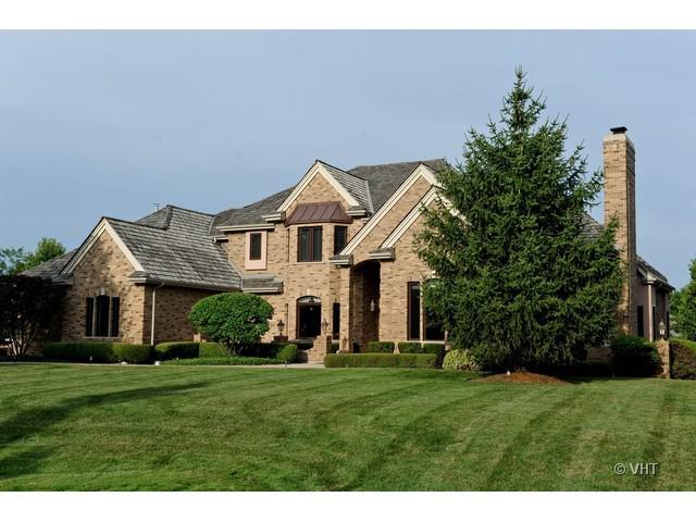 1870 Haven Ln., Libertyville, IL 60048
