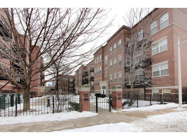 301 W Scott St. #204, Chicago, IL 60610