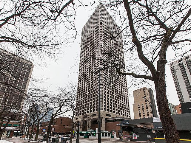 1030 N State St. #28D, Chicago, IL 60610