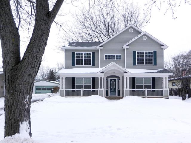 2201 Grouse Ln., Rolling Meadows, IL 60008