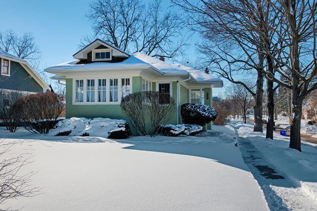 344 Prospect Ave., Glen Ellyn, IL 60137