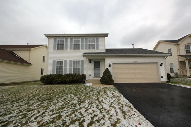 604 Maple Dr., Streamwood, IL 60107