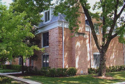 1447 Shermer Rd. #4A, Northbrook, IL 60062