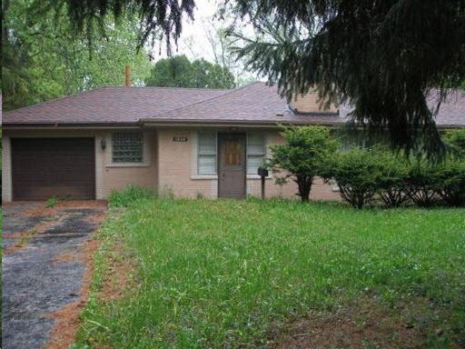 1834 W Walnut Cir., Northbrook, IL 60062
