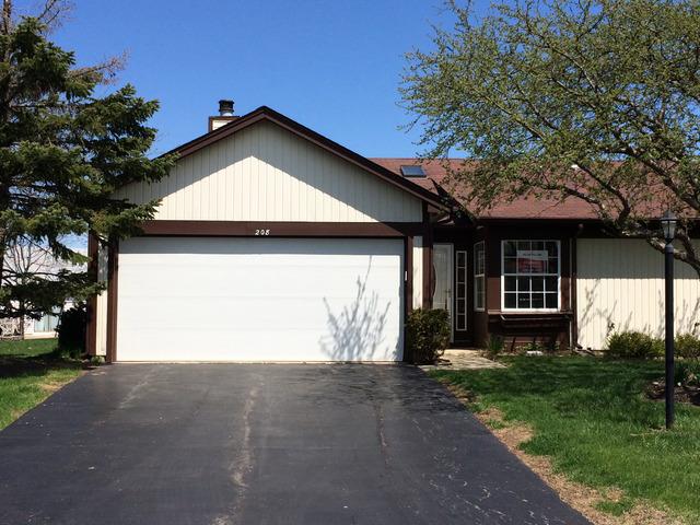 208 Fir Ct., Streamwood, IL 60107