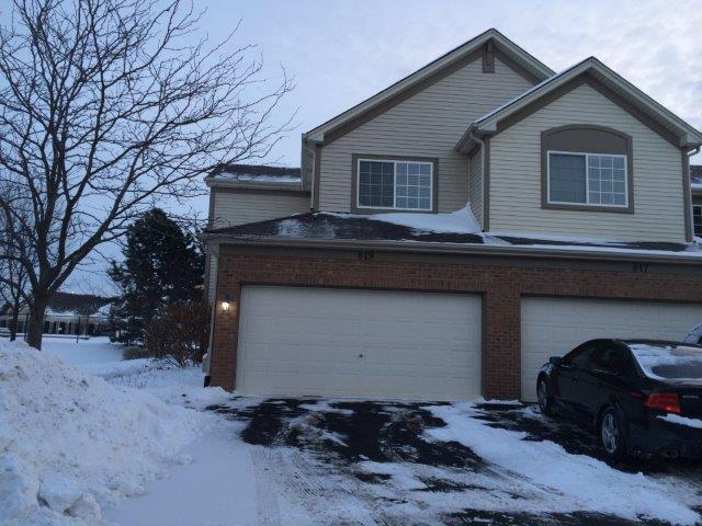 819 Asbury Dr., Aurora, IL 60502