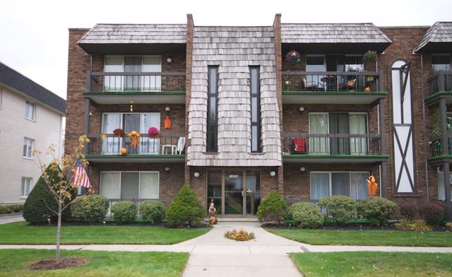 10904 Kilpatrick Ave. #2B, Oak Lawn, IL 60453