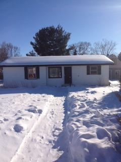 819 Ramona Ter., Machesney Park, IL 61115