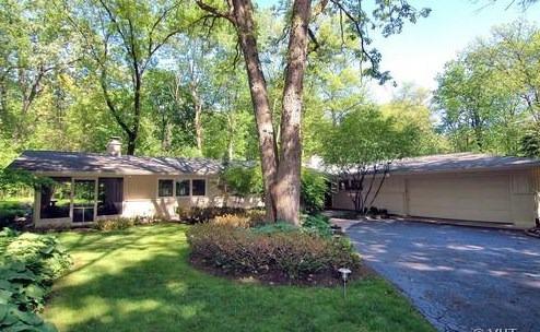 107 Trout Valley Rd., Trout Valley, IL 60013