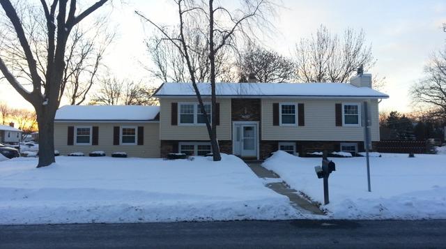 17454 W Winnebago Dr., Grayslake, IL 60030