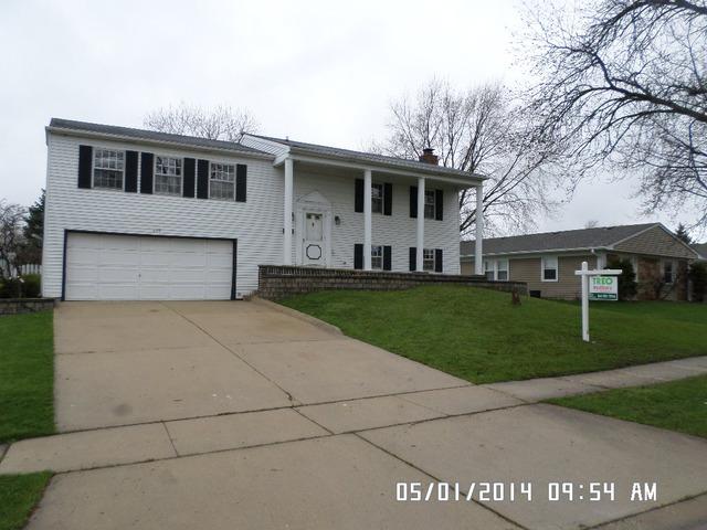 110 Aspen Dr., Schaumburg, IL 60194