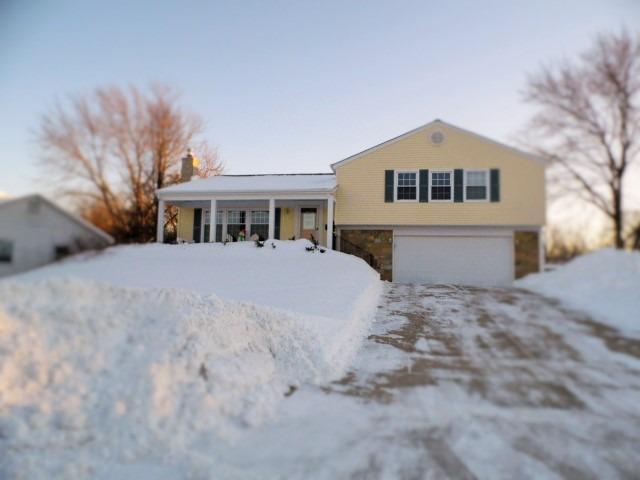 1715 Park Dr., Schaumburg, IL 60194