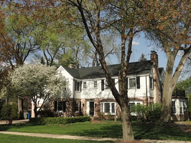 221 S Sunset Ave., La Grange, IL 60525