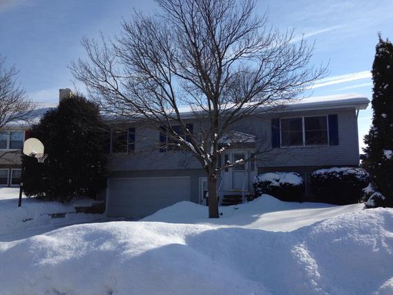 1702 Brookhill Ln., Sycamore, IL 60178