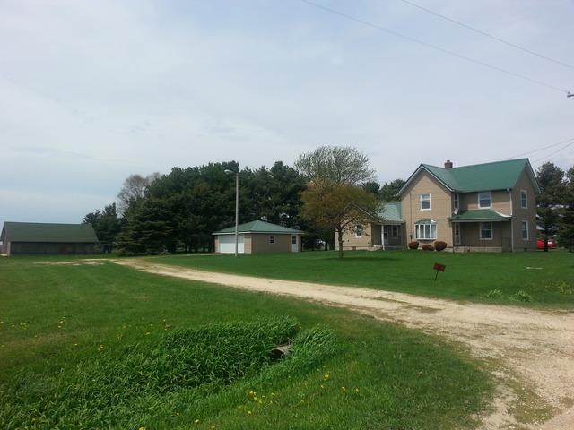 2680 N Woodlawn Rd., Esmond, IL 60129