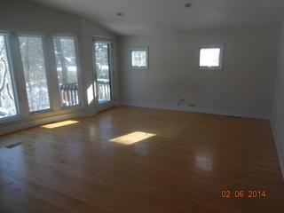 717 Birch Rd., Lake Bluff, IL 60044