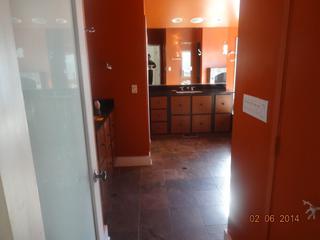 717 Birch Rd., Lake Bluff, IL 60044
