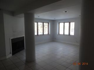717 Birch Rd., Lake Bluff, IL 60044