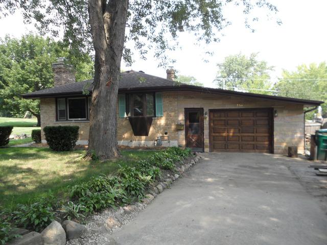 234 W Shore Dr., Grayslake, IL 60030