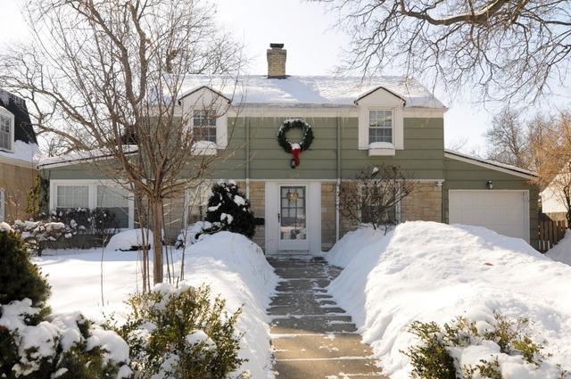 2207 Center Ave., Northbrook, IL 60062
