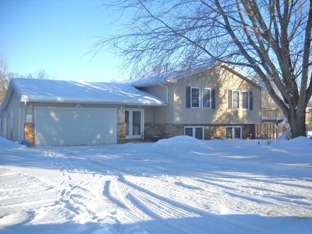 1972 Lazy Acres Rd., Lowpoint, IL 61545