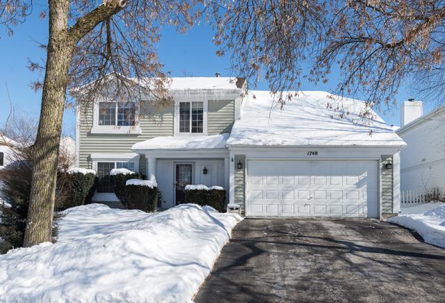1748 Coach Dr., Naperville, IL 60565