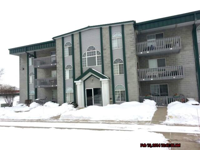 2883 Heritage Dr. #3B, Joliet, IL 60435