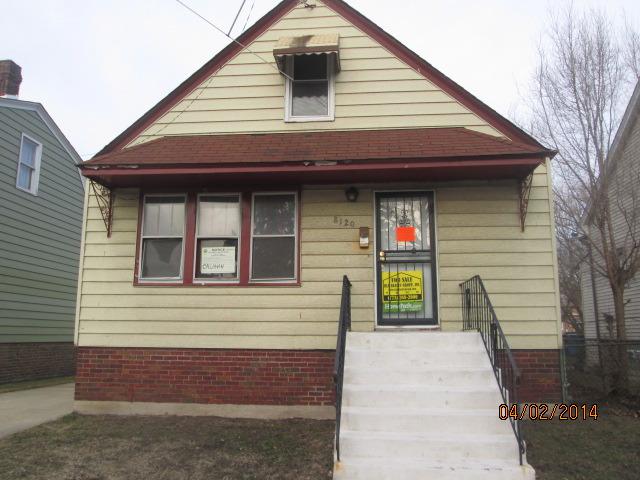 8120 S Houston Ave., Chicago, IL 60617