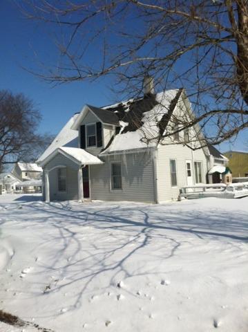 202 S Ames St., Cabery, IL 60919