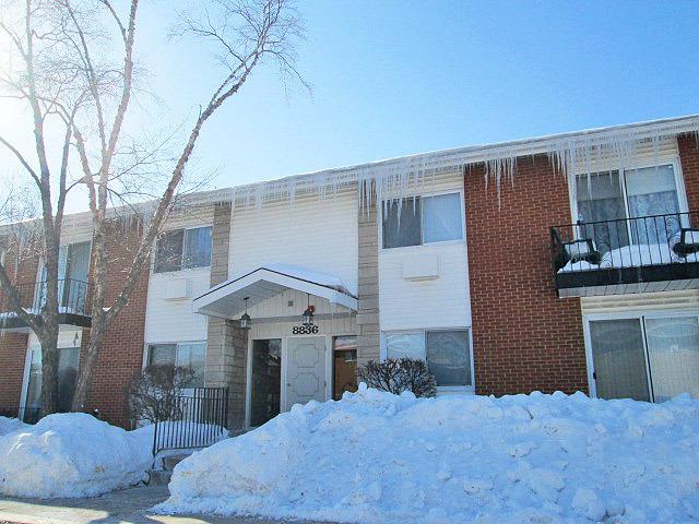 8836 N Western Ave. #2A, Des Plaines, IL 60016