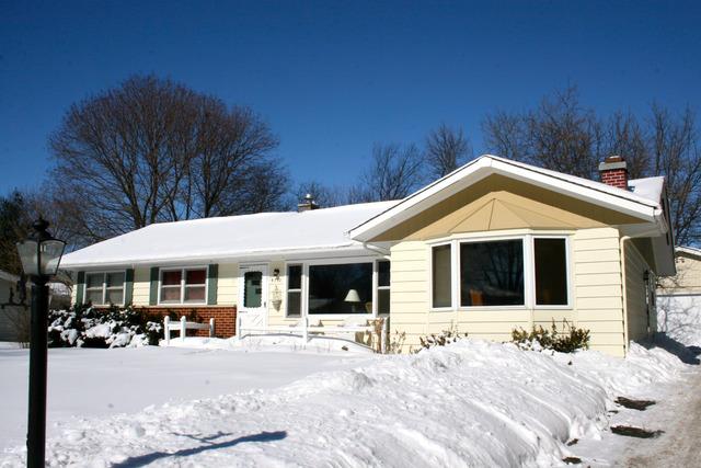 4702 Orchard Ln., Crystal Lake, IL 60014