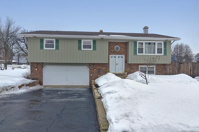 500 Blackhawk Dr., Westmont, IL 60559
