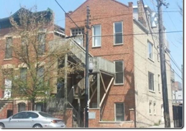 1034 W 18th St., Chicago, IL 60608