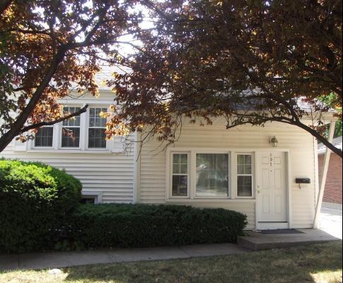 107 N Main St., Mount Prospect, IL 60056