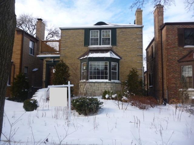6056 N Keeler Ave., Chicago, IL 60646