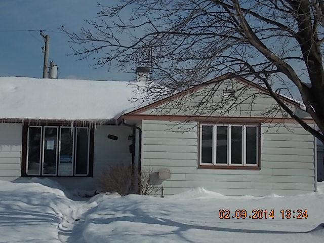 8747 S Kostner Ave., Hometown, IL 60456