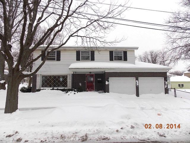 386 Carleton Ave., Glen Ellyn, IL 60137