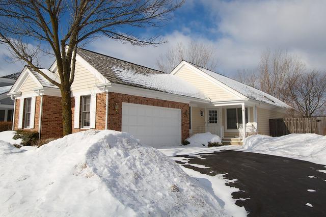 429 Park Barrington Dr., Barrington, IL 60010