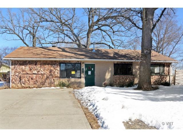 35 Payson St., Hoffman Estates, IL 60169