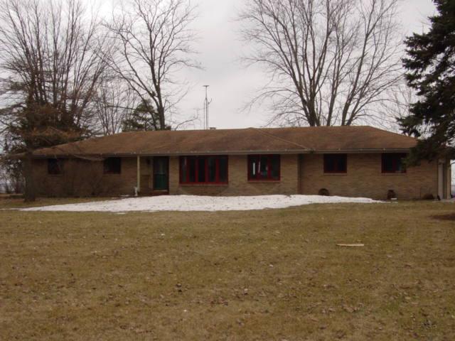 7613 E Wildwood Rd., Stillman Valley, IL 61084