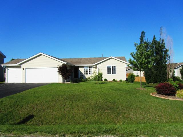 11011 Jasmine Dr., Roscoe, IL 61073